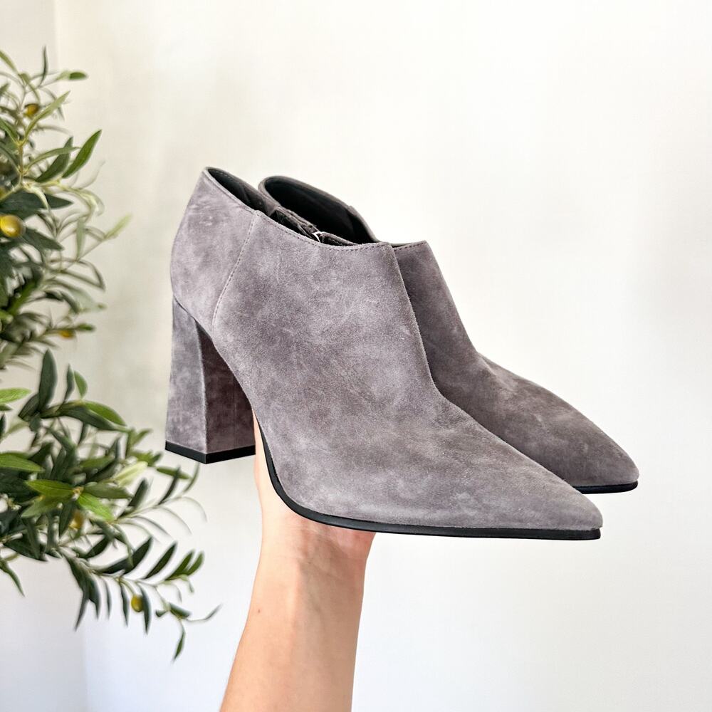 Marc Fisher Jayla Block Heel Suede Pointed-Toe Bo… - image 1